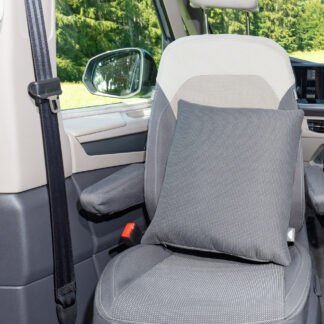 Kissen 45 x 45 cm für VW T7 California / Multivan, Design "Ribella Raven".